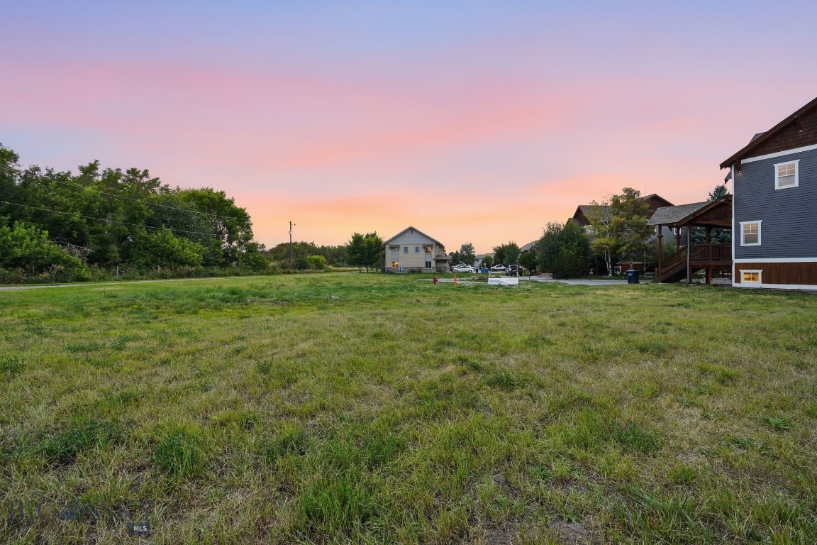 2916 Warbler Way Property Photo 38