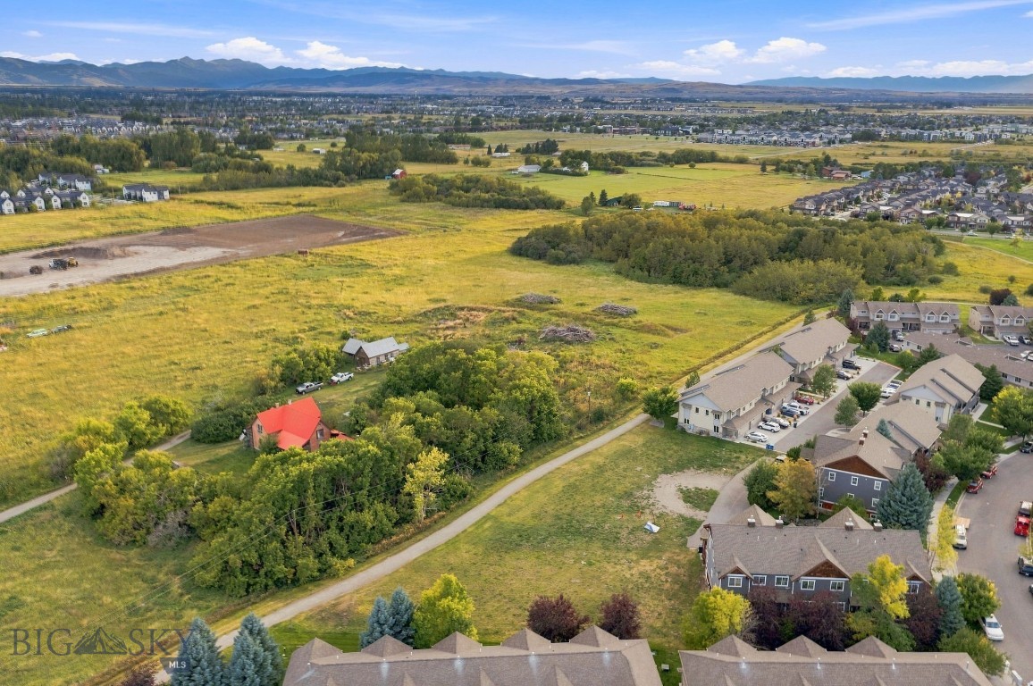 2916 Warbler Way Property Photo 44
