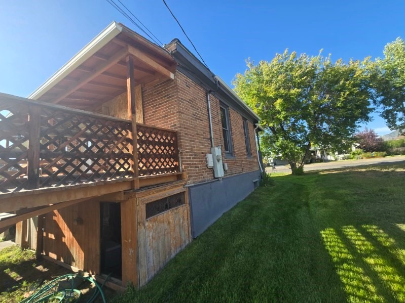 1926 Yale Avenue Property Photo 8