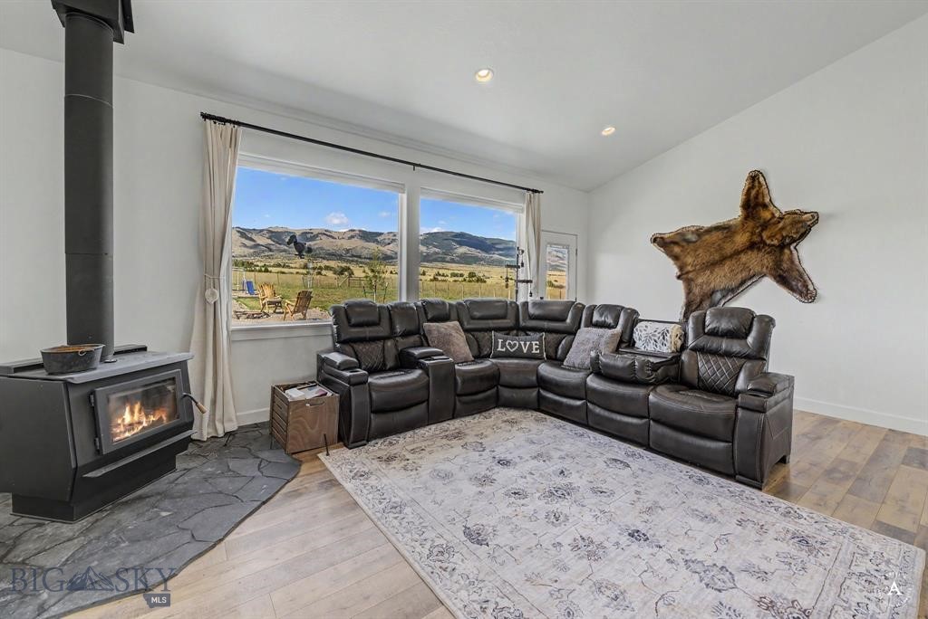 414785 Property Photo 12