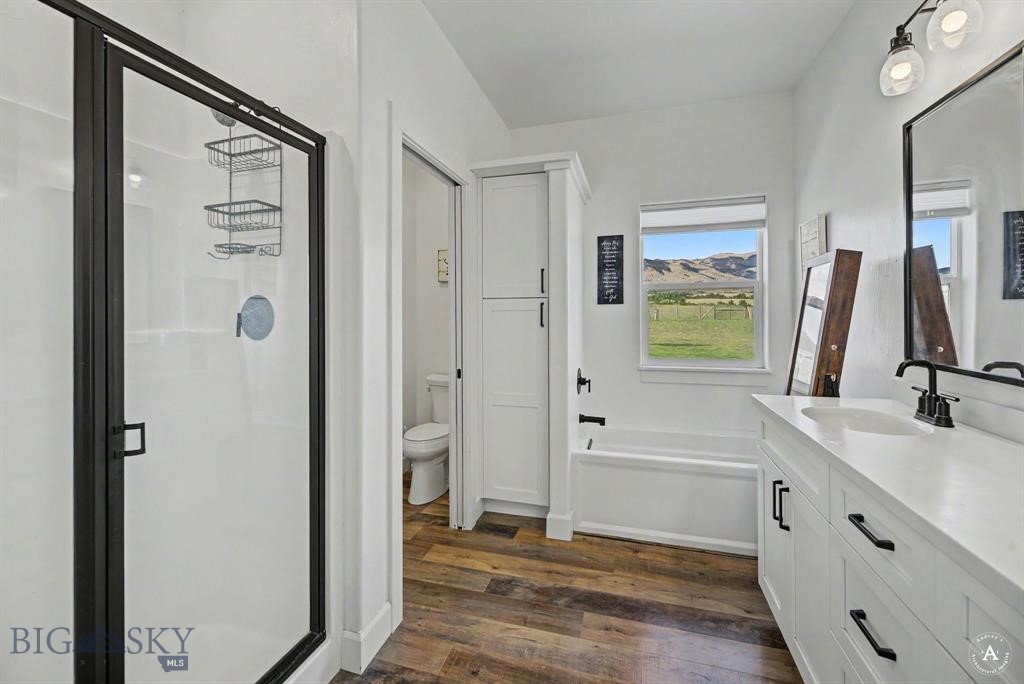 414785 Property Photo 18