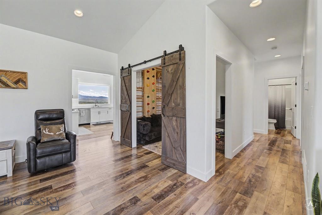 414785 Property Photo 21