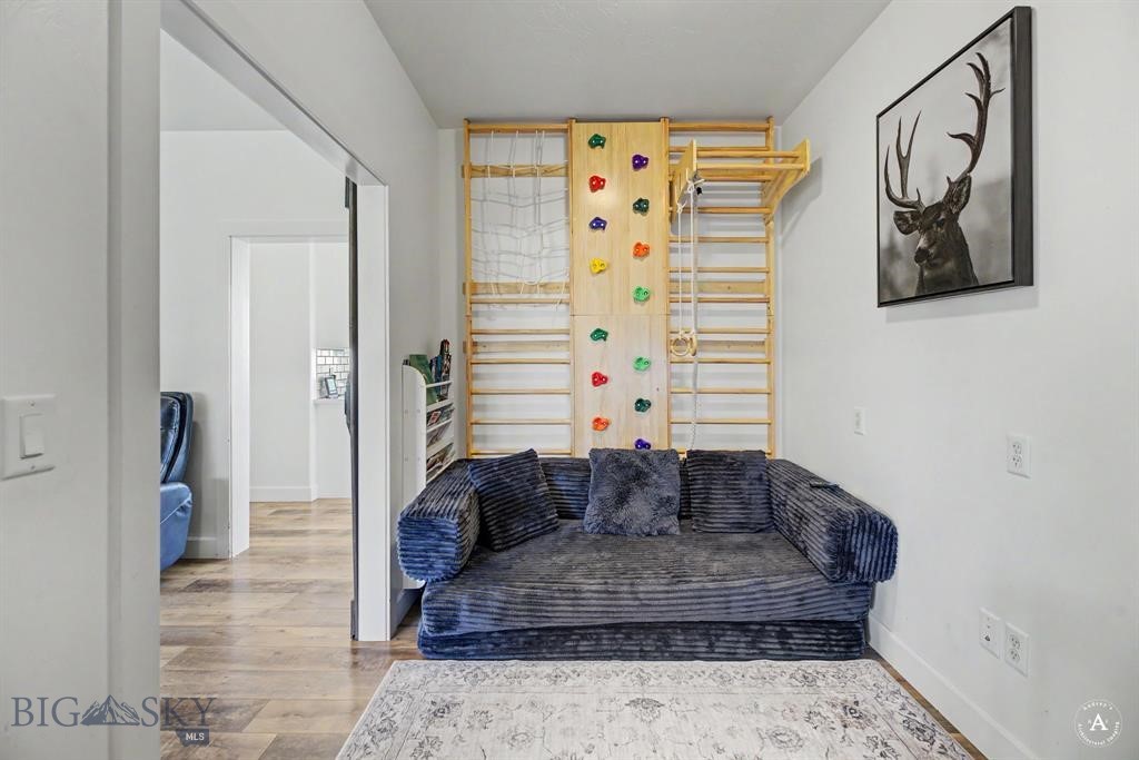 414785 Property Photo 22