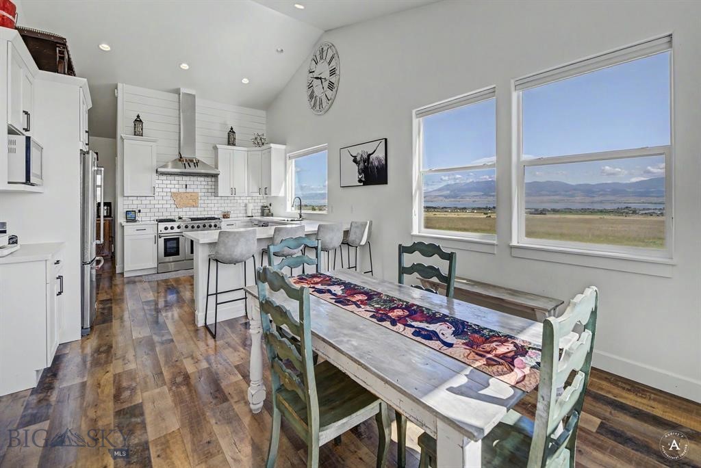414785 Property Photo 29