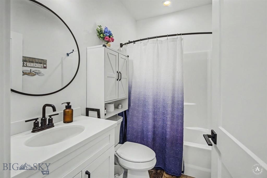 414785 Property Photo 32
