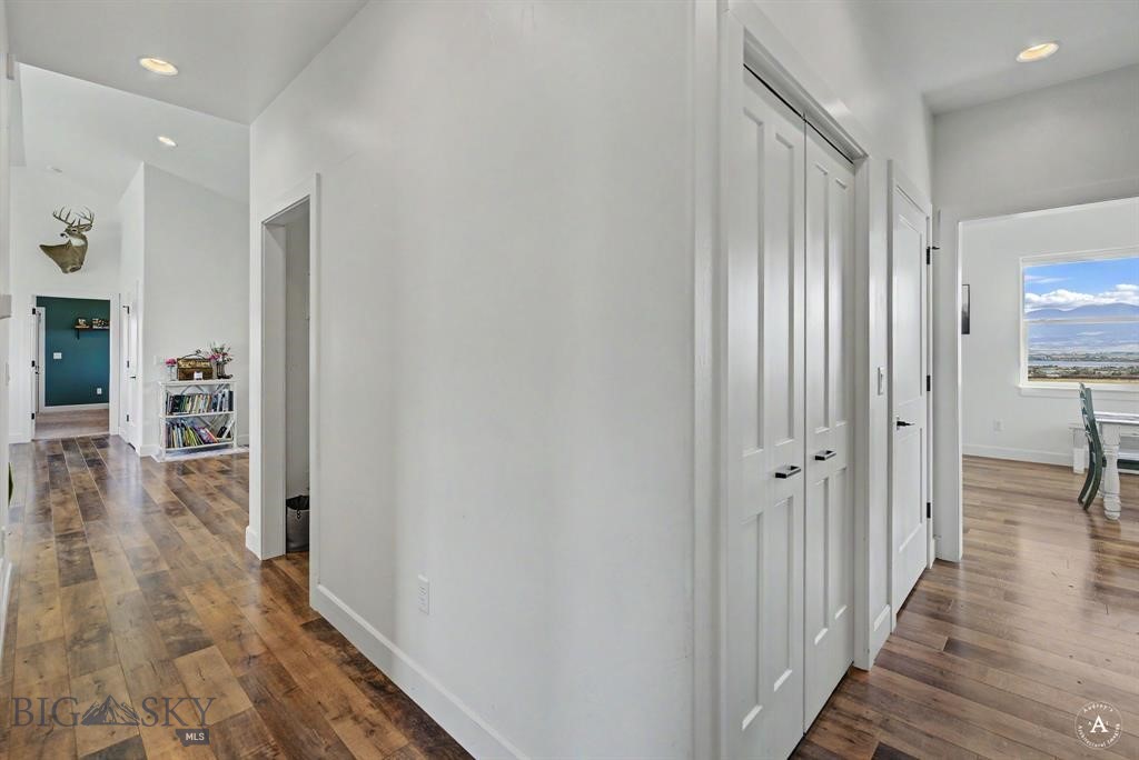 414785 Property Photo 37