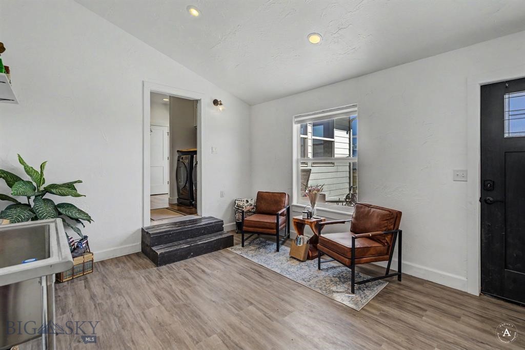414785 Property Photo 40