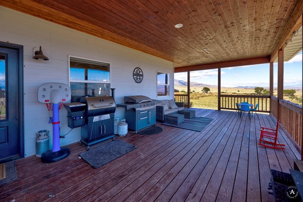 414785 Property Photo 45