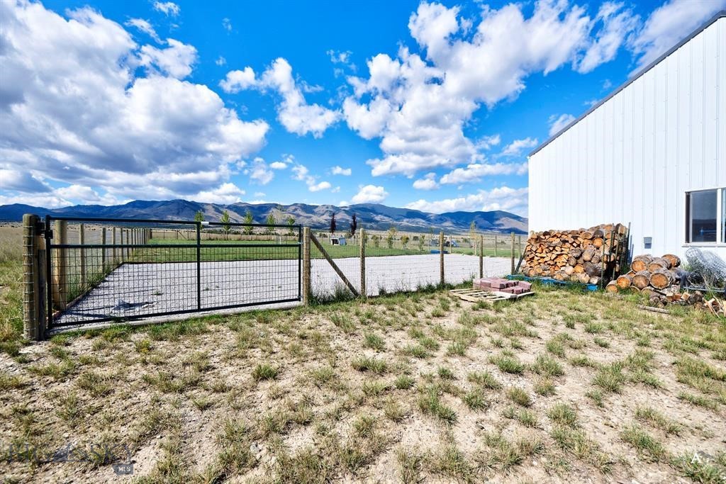 414785 Property Photo 55