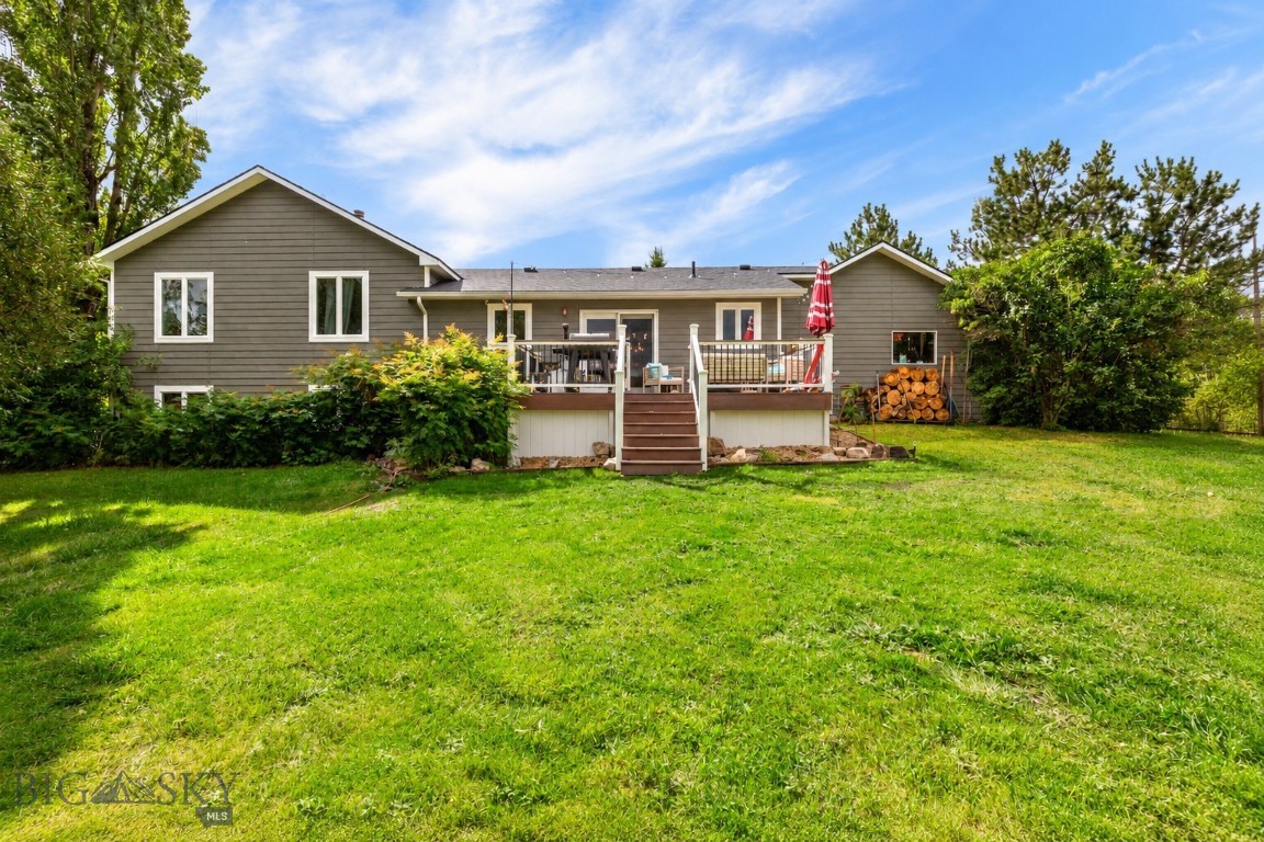 1517 Bluebird Property Photo 37