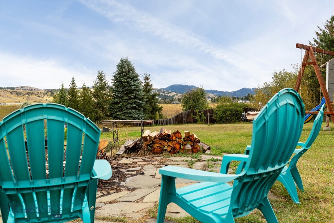 1517 Bluebird Property Photo 42