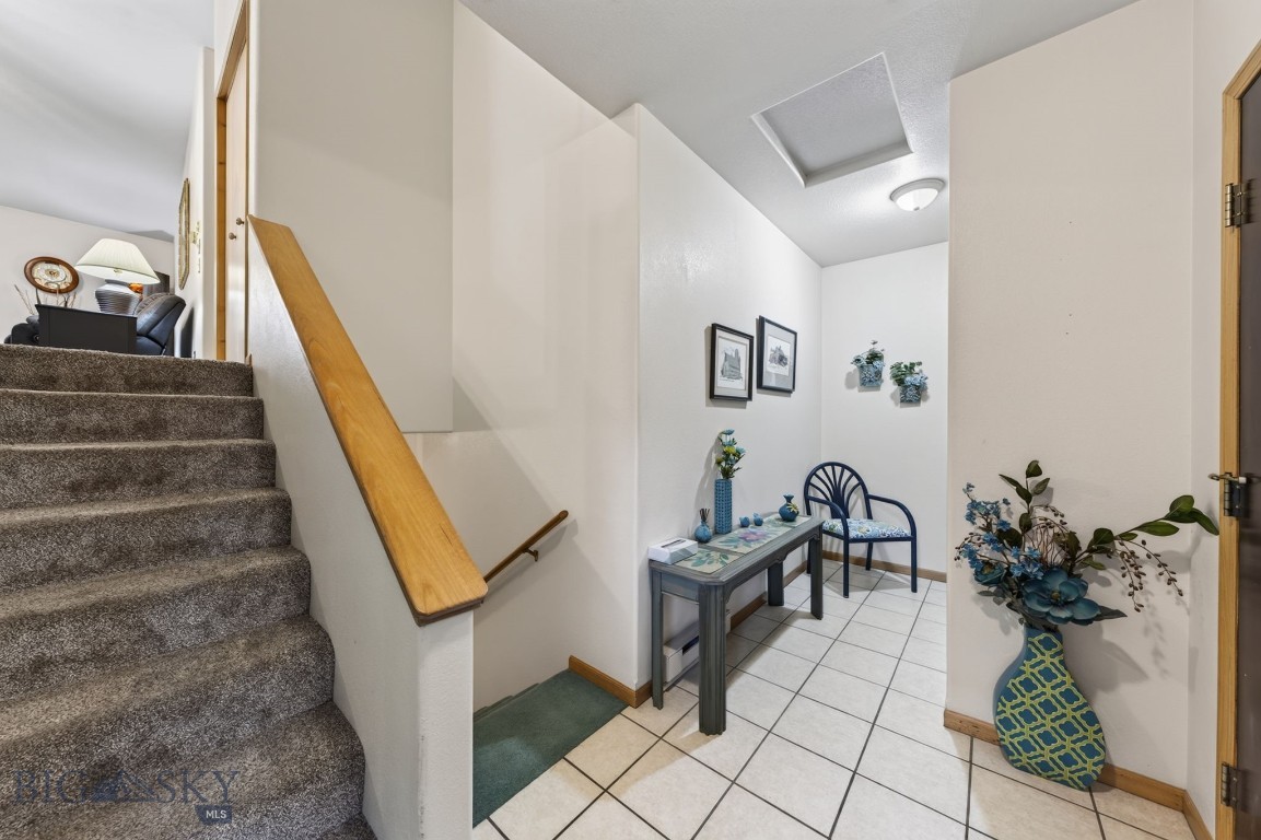 321 Nez Perce Avenue A Property Photo 4