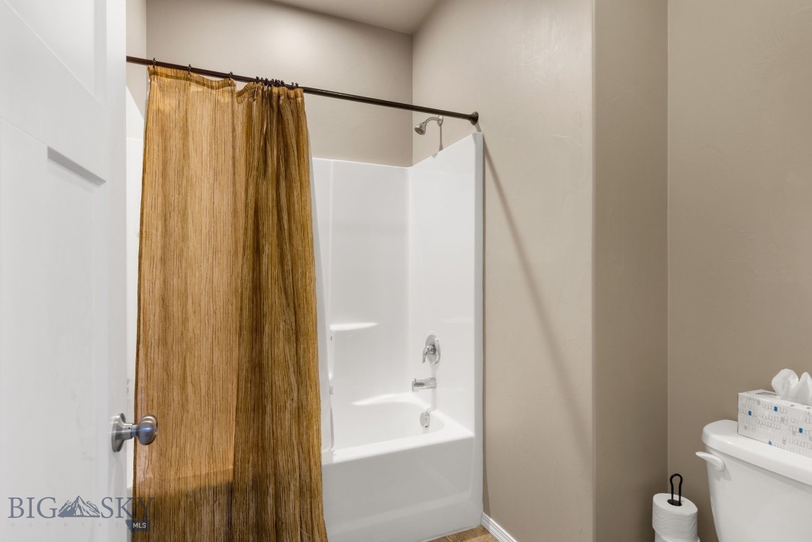 5079 Dragon Fly Street Property Photo 14
