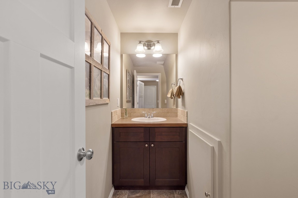 5079 Dragon Fly Street Property Photo 15