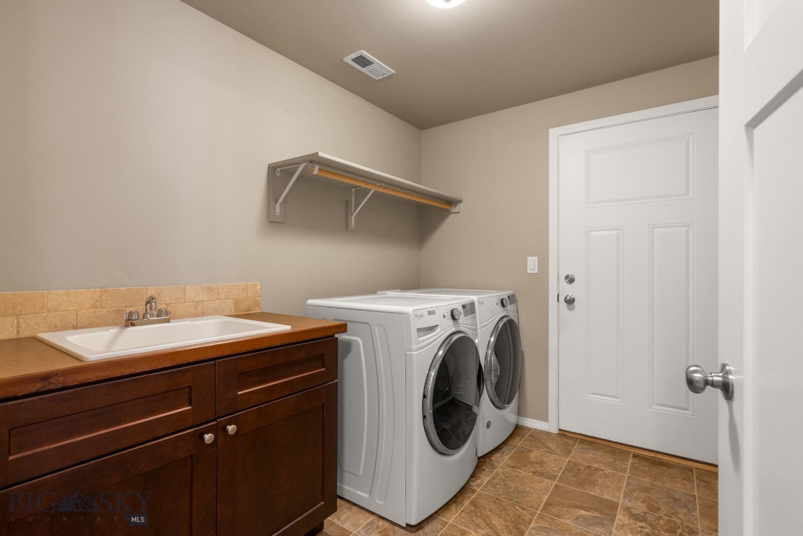 5079 Dragon Fly Street Property Photo 16