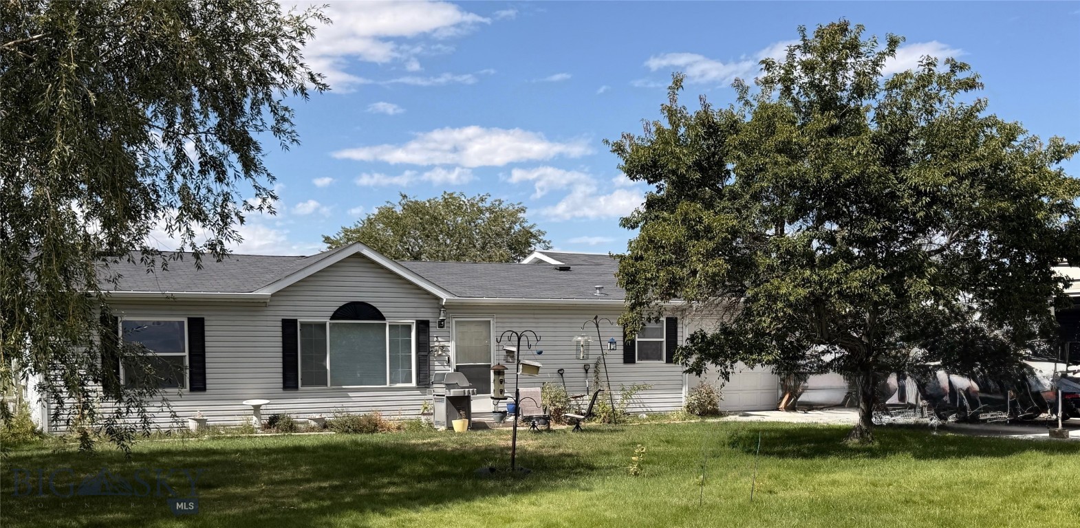 513 Hale-Bopp Avenue