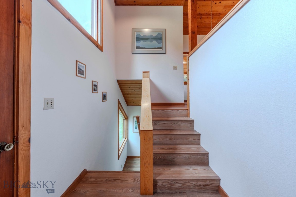 5611 2 Lazy 2 Road Property Photo 22