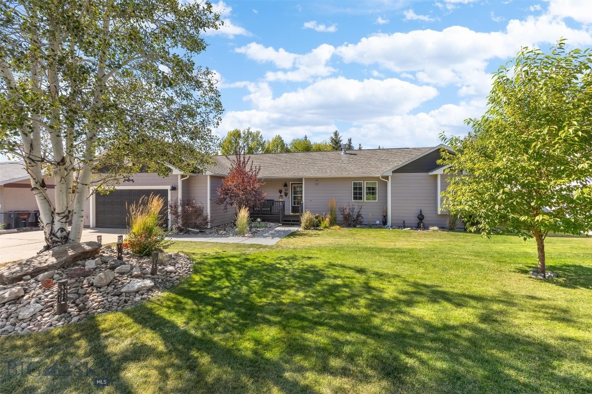 4235 Springfield Property Photo 1