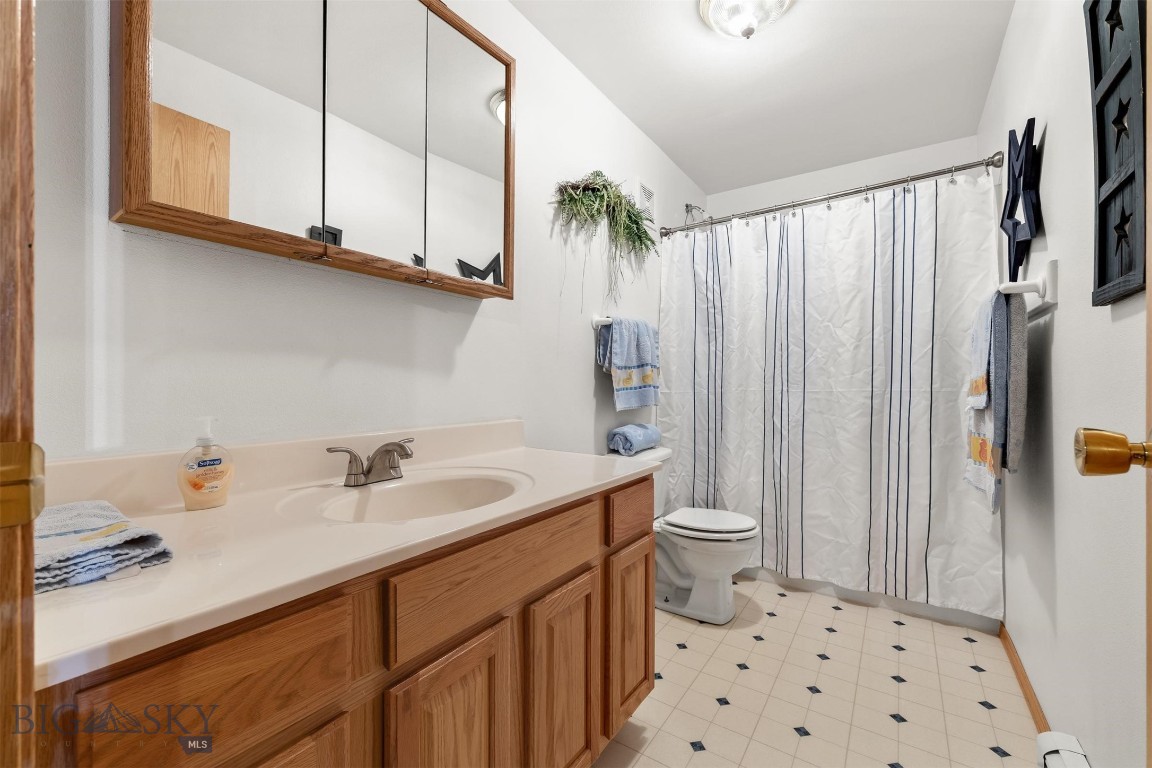 4235 Springfield Property Photo 28