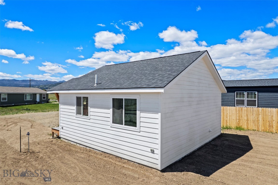 603 Aiden Way Property Photo 10