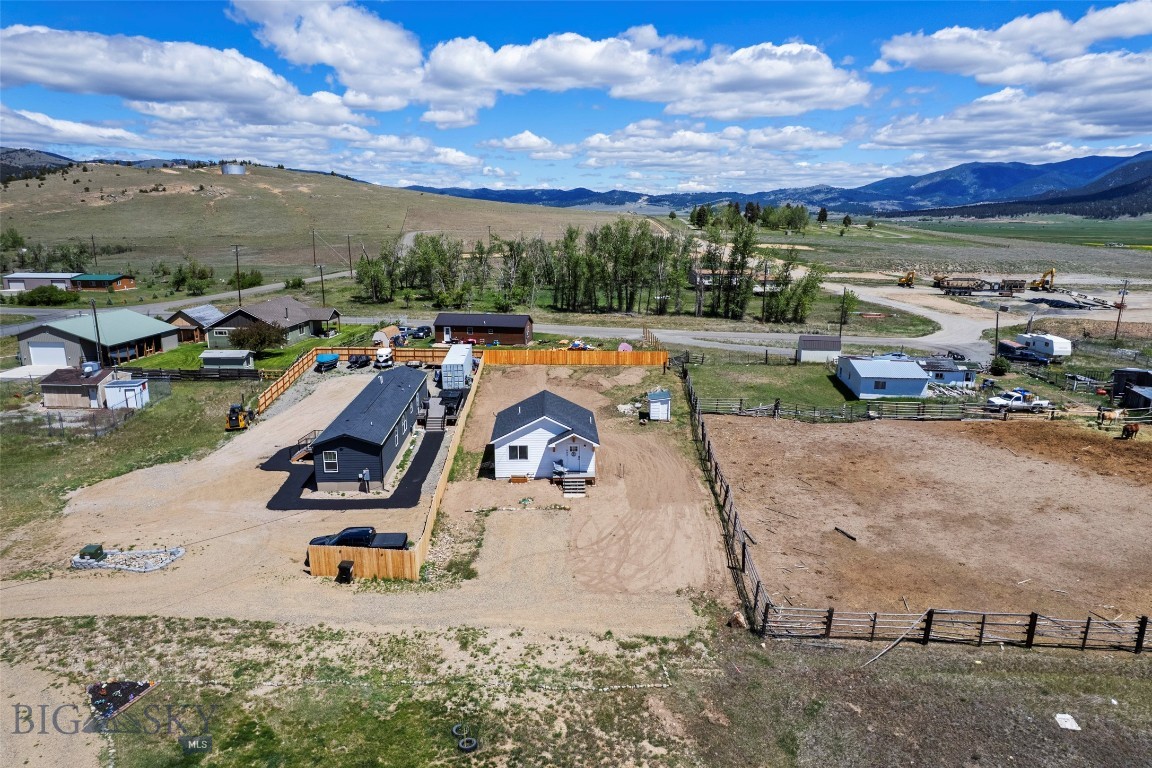 603 Aiden Way Property Photo 12