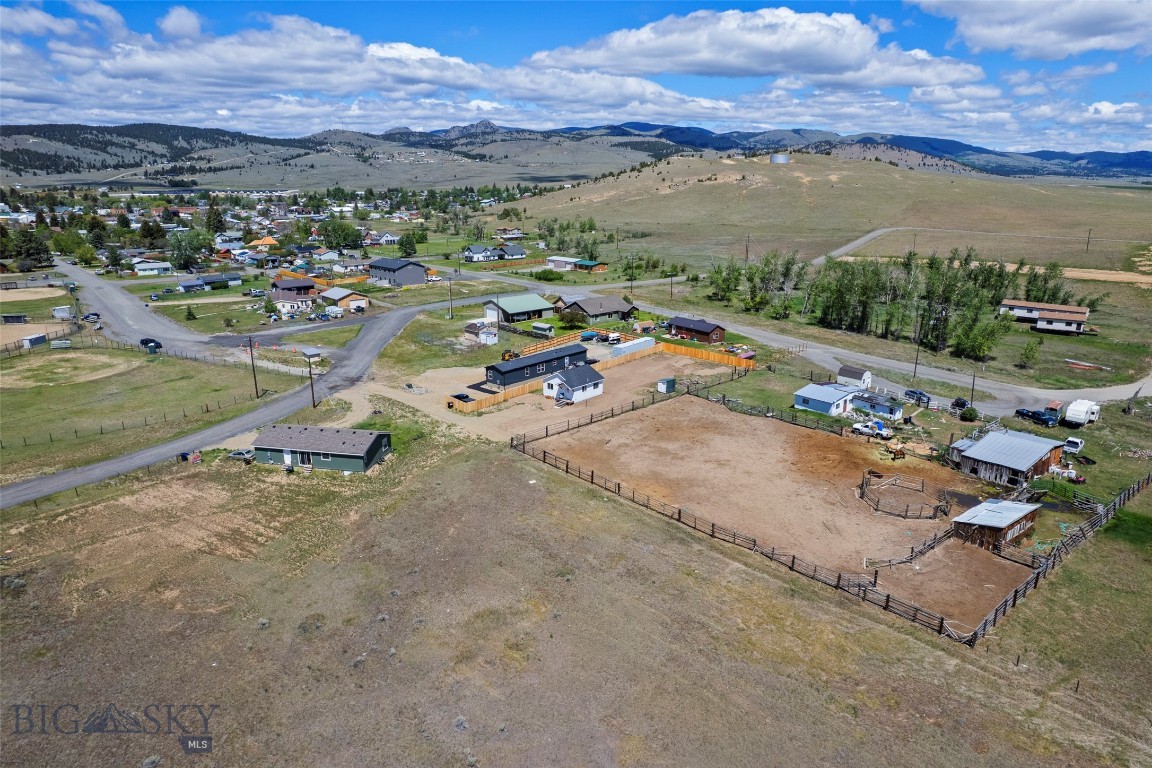 603 Aiden Way Property Photo 18