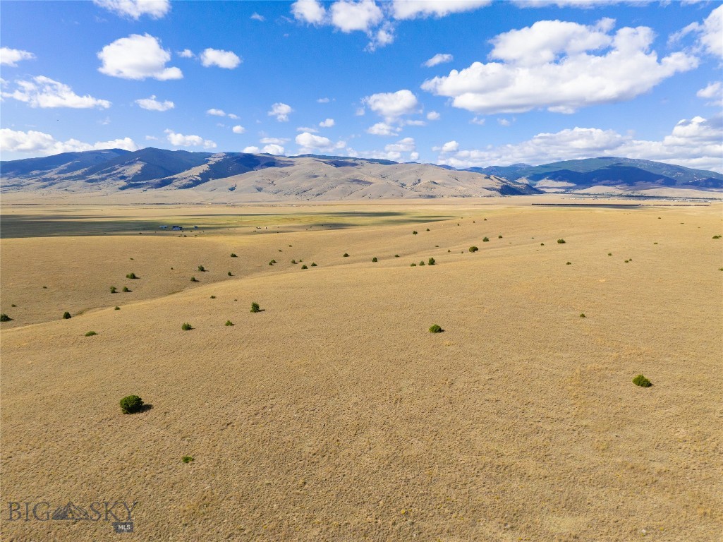 1b Open Range Trail Property Photo 6