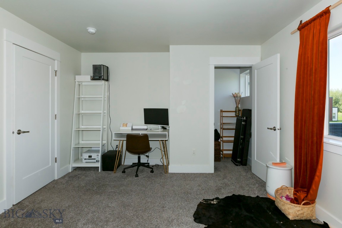 2002 Chipset Street A Property Photo 33