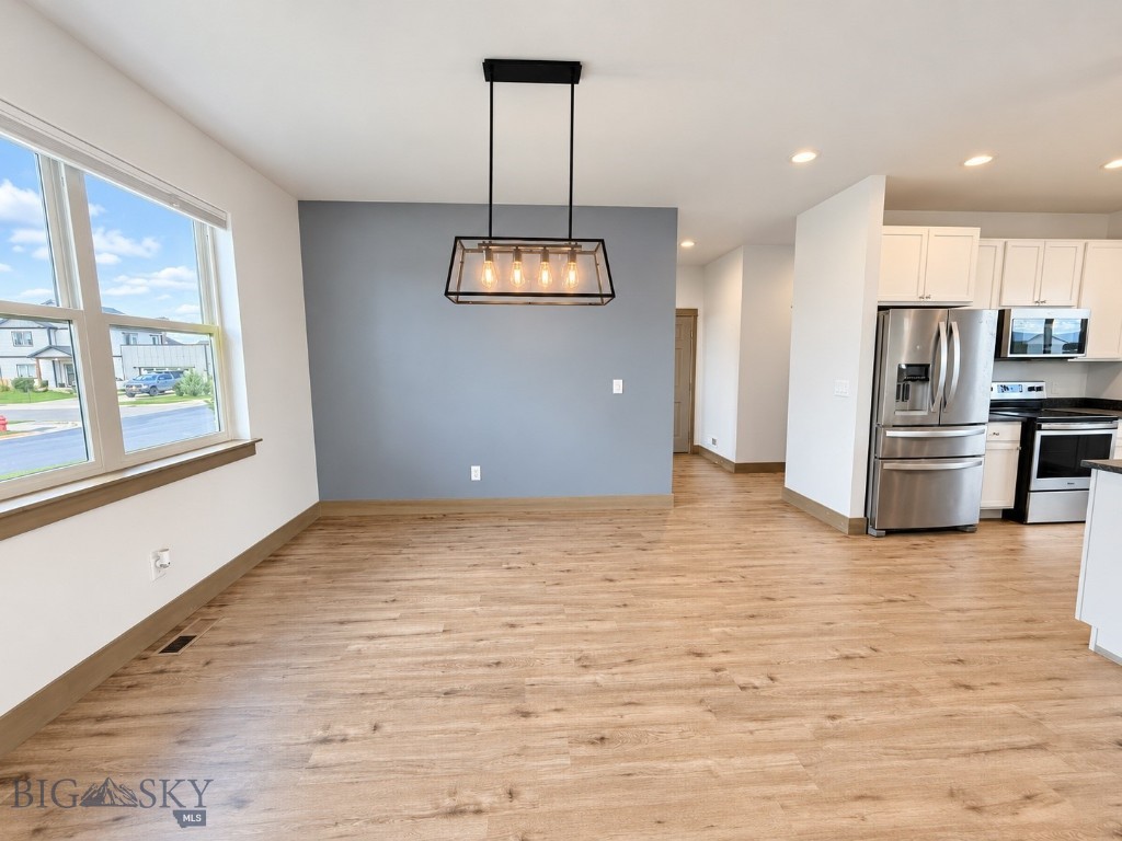 382 Talon Way Property Photo 13