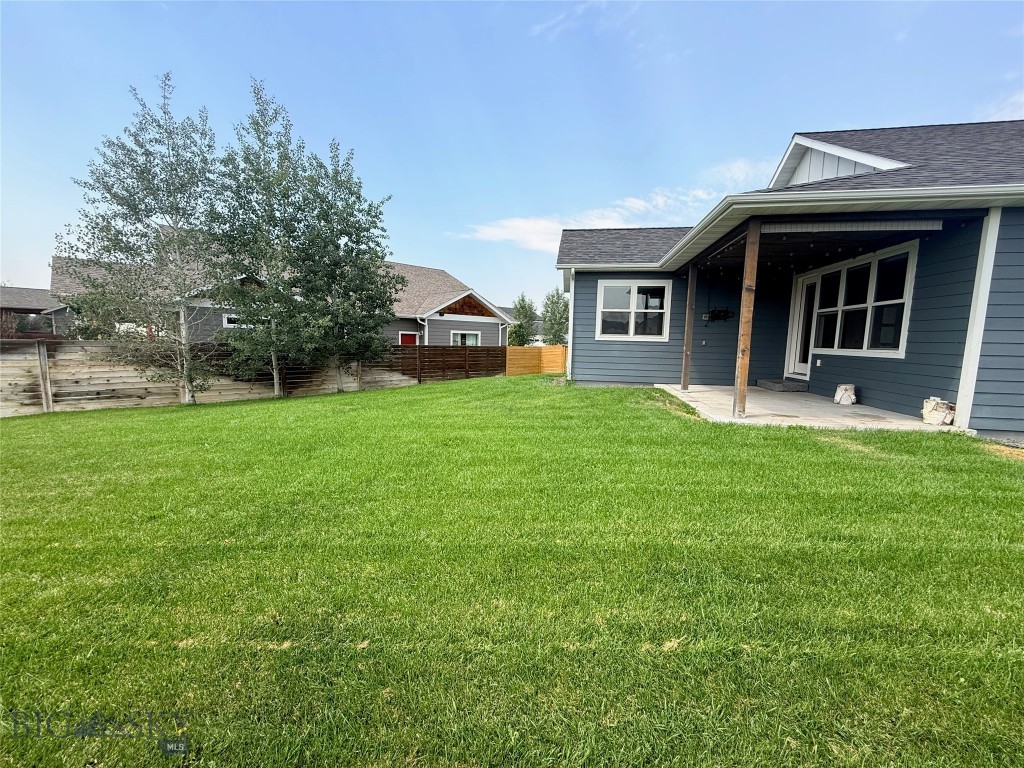 382 Talon Way Property Photo 37