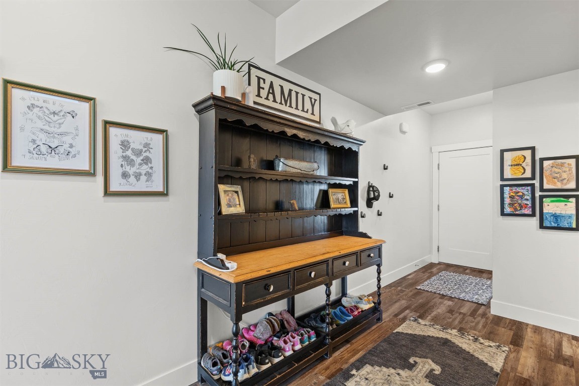 20 Westgate Avenue Property Photo 6