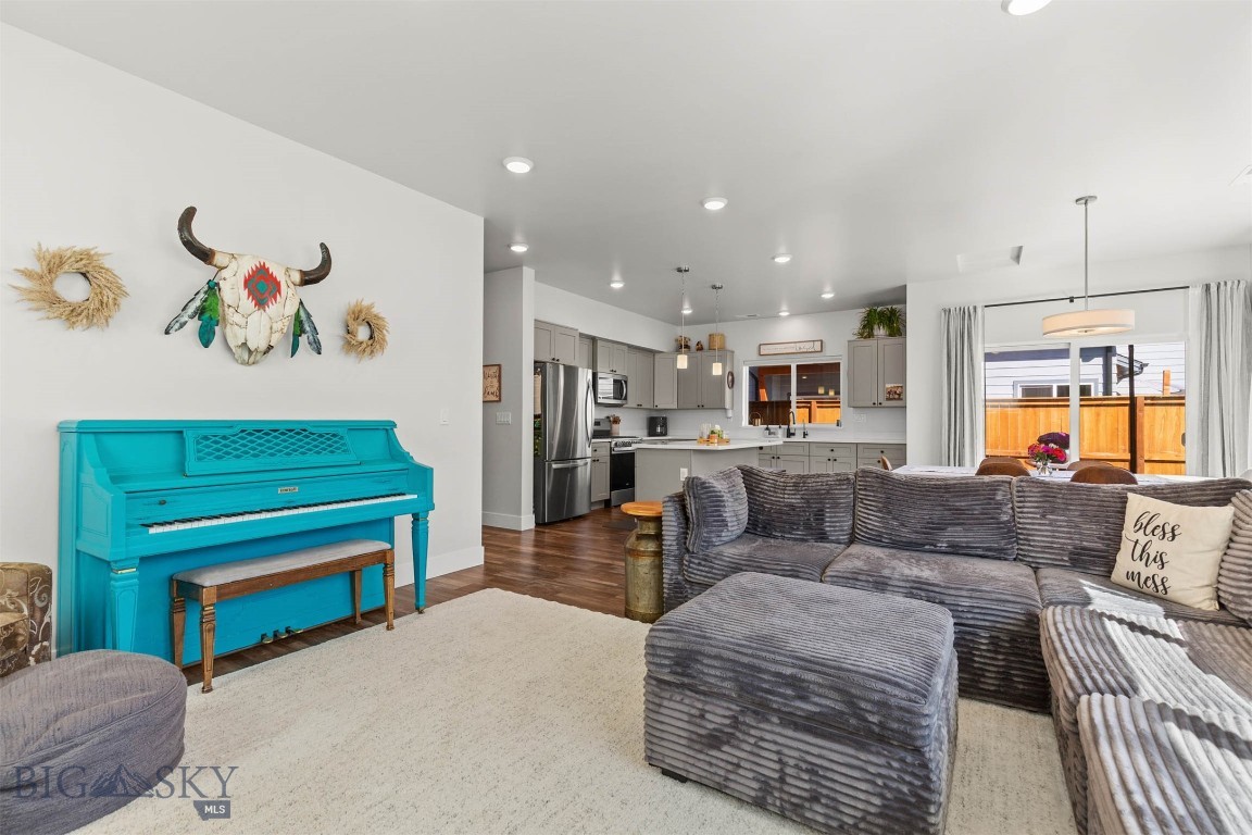 20 Westgate Avenue Property Photo 19