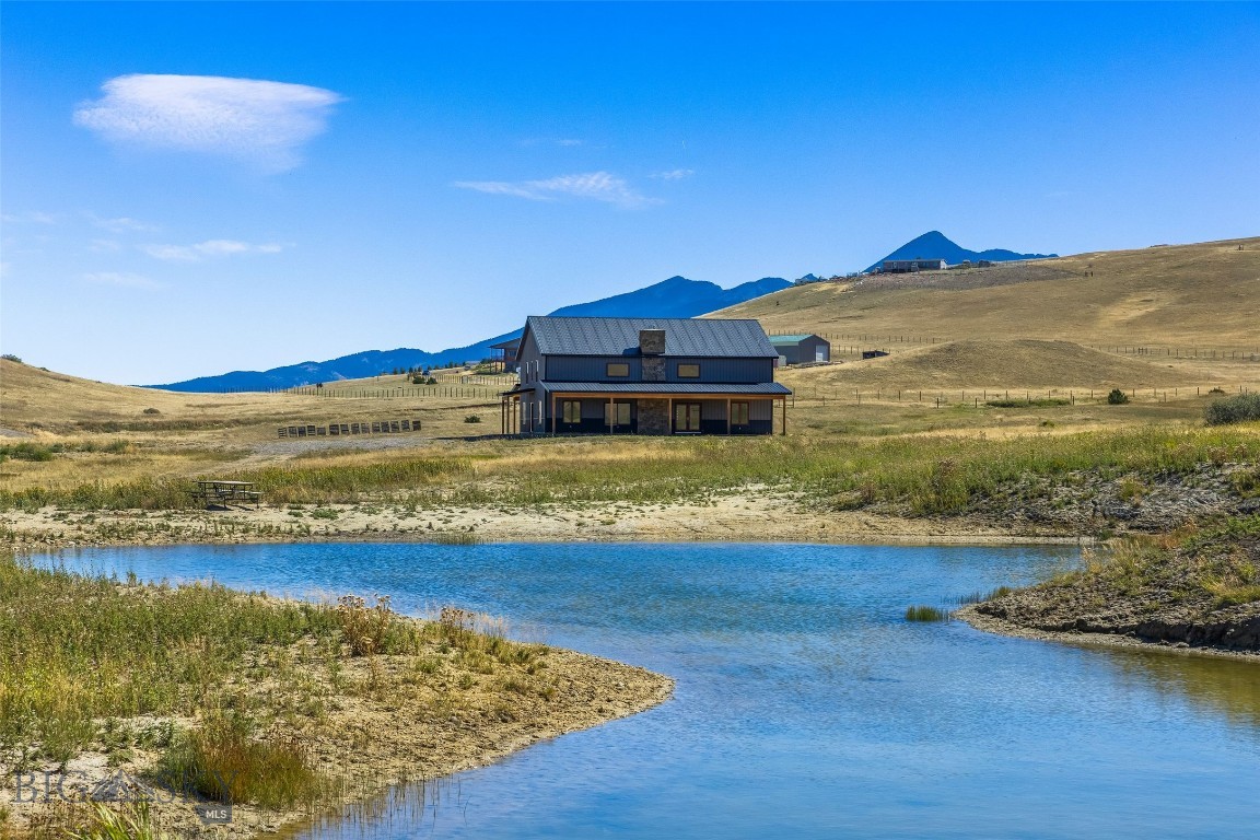 39 Sweetgrass Property Photo 1