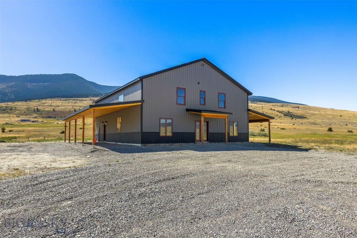 39 Sweetgrass Property Photo 6