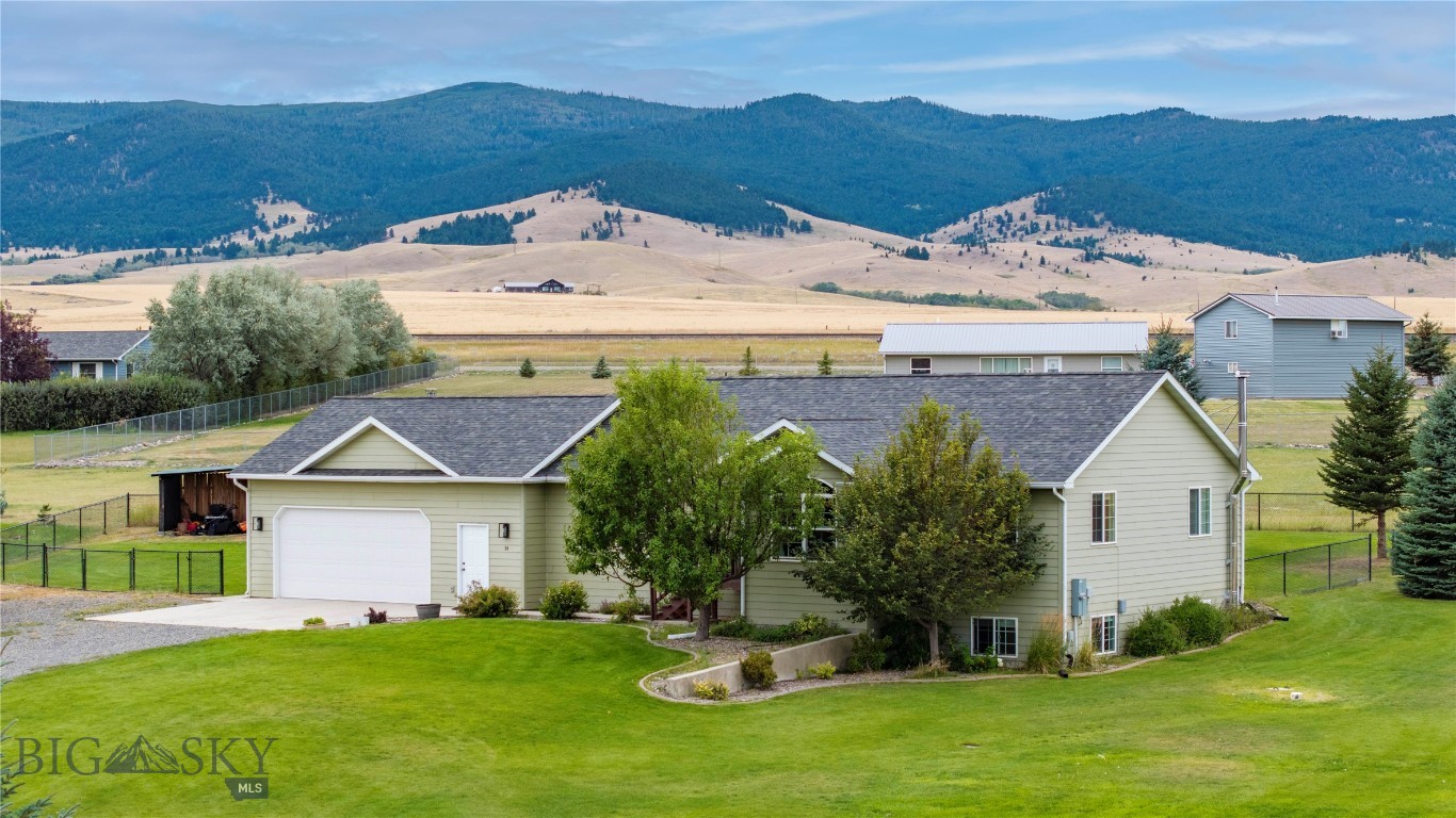 414843 Property Photo 3