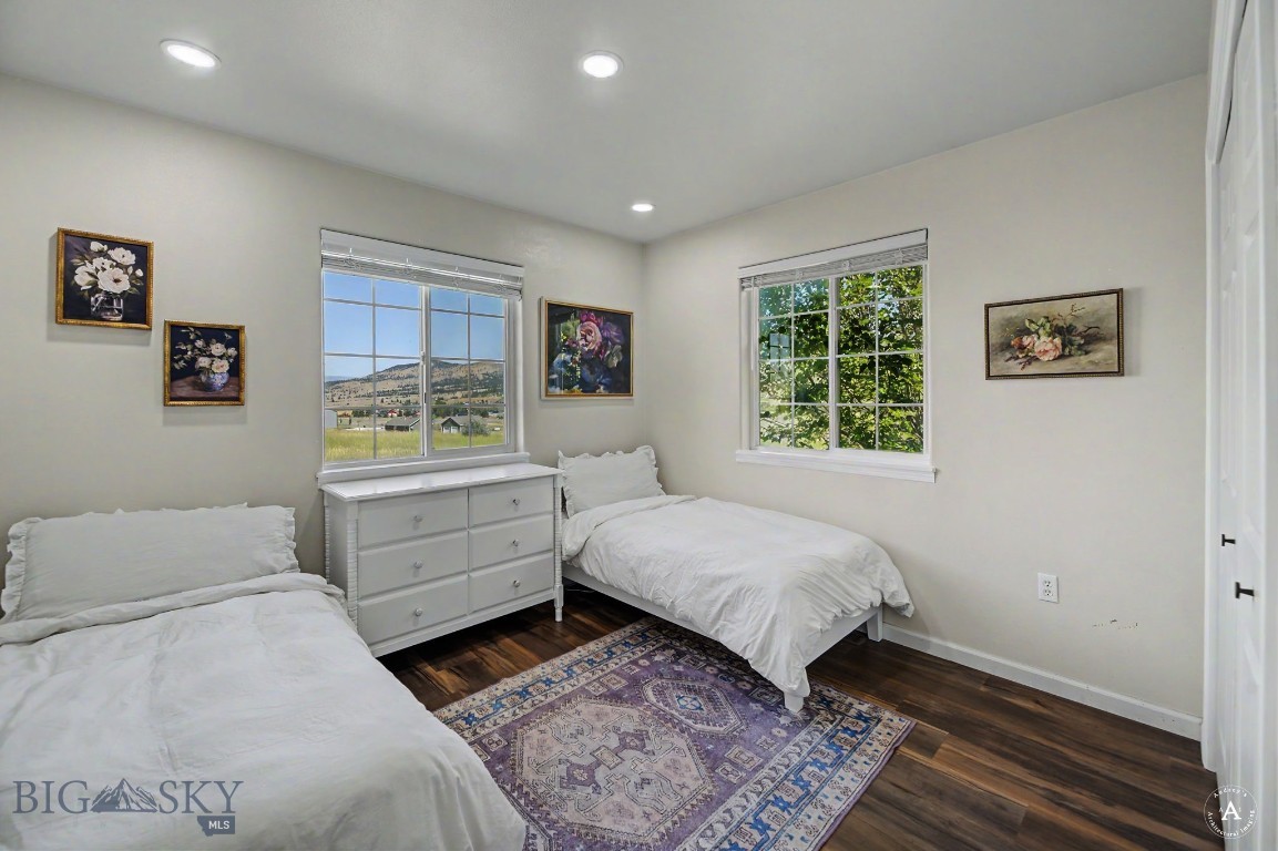 414843 Property Photo 25