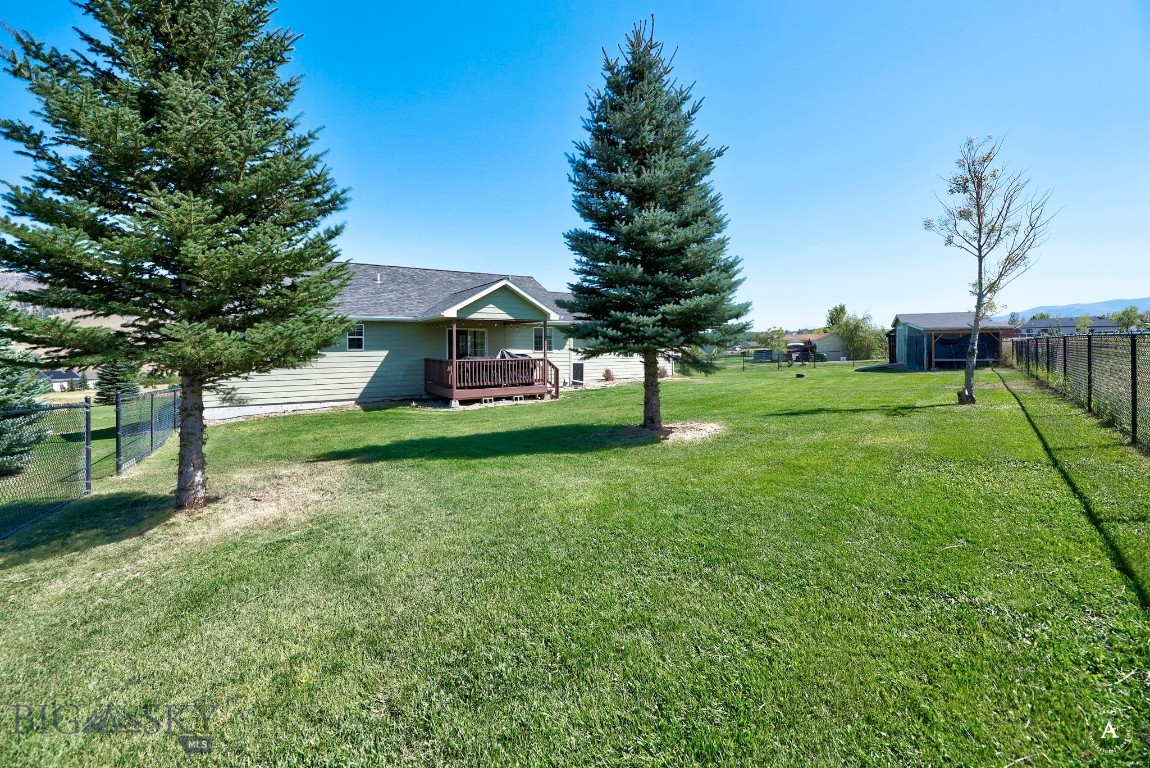 414843 Property Photo 45