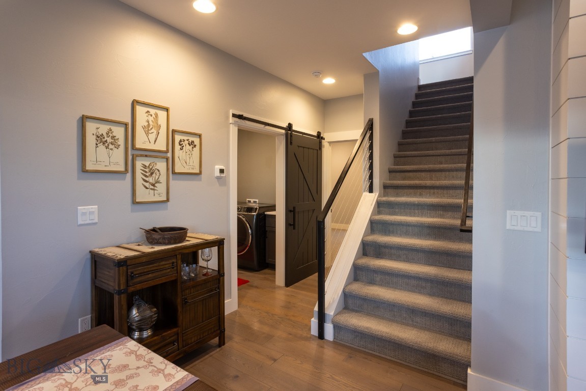 5589 Vaughn Drive Property Photo 22