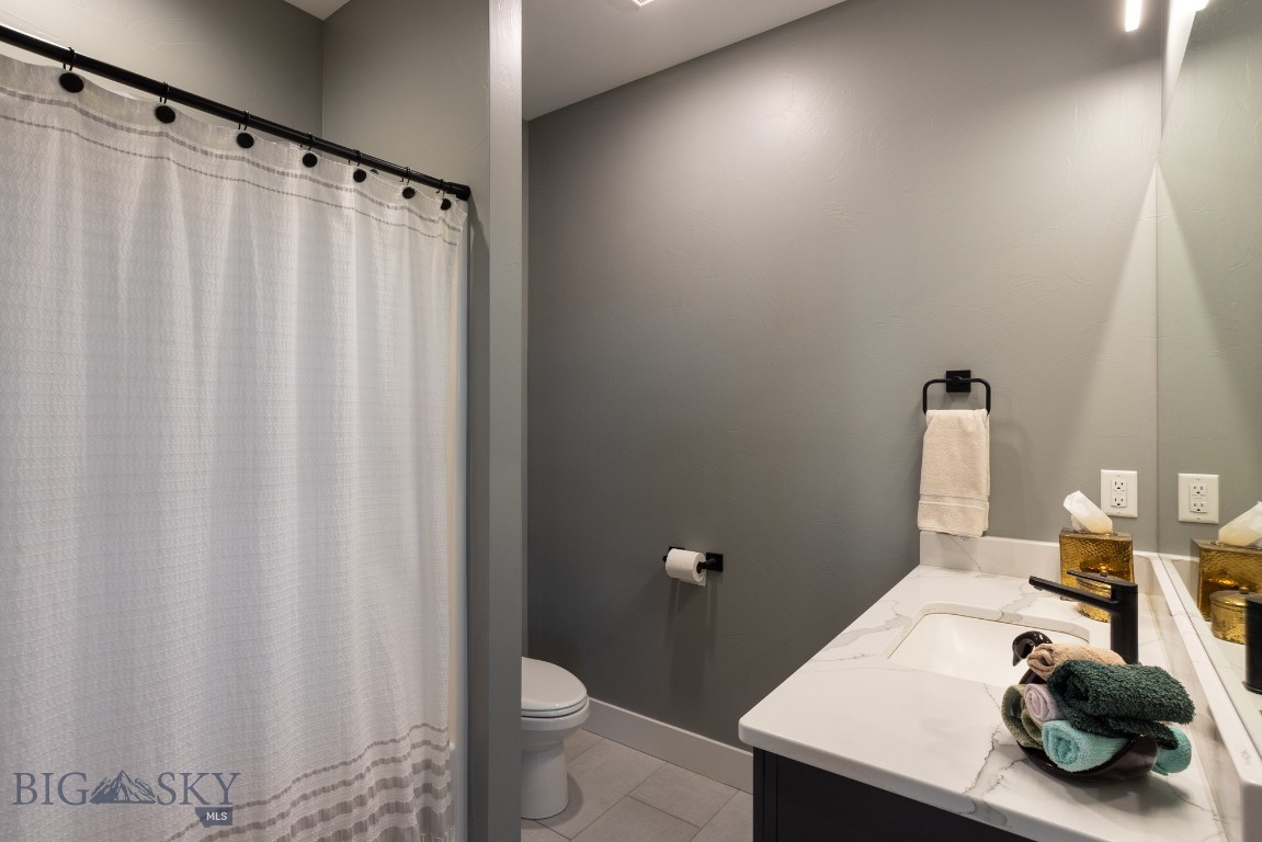 5589 Vaughn Drive Property Photo 28