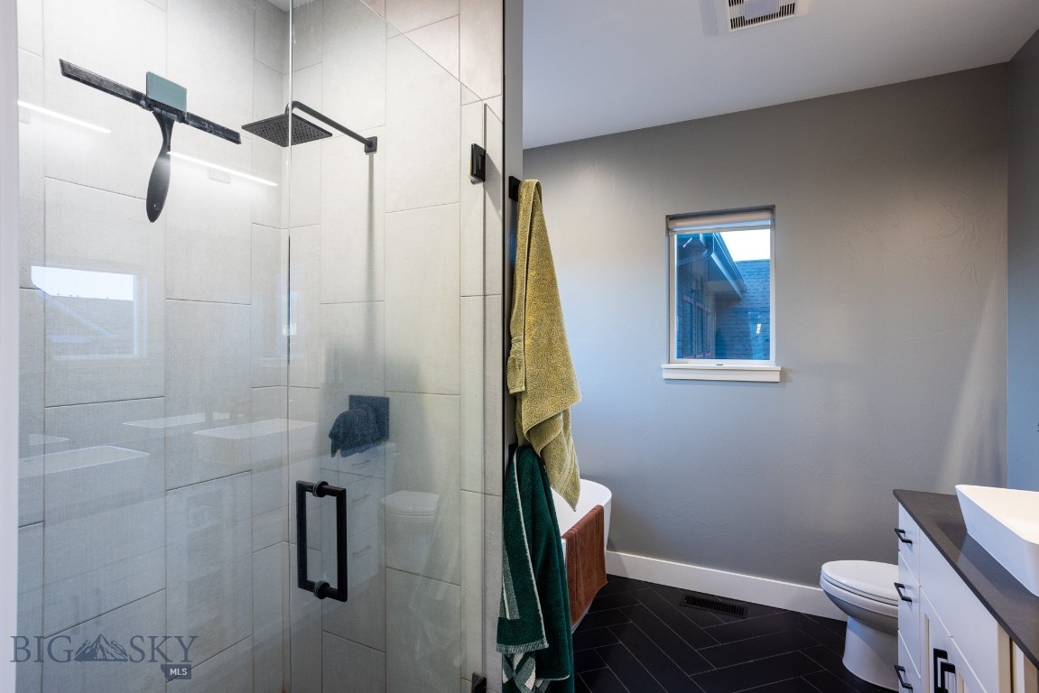 5589 Vaughn Drive Property Photo 36