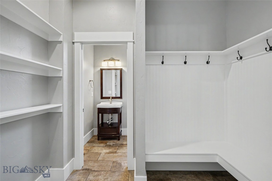 2328 Boylan Road Property Photo 12
