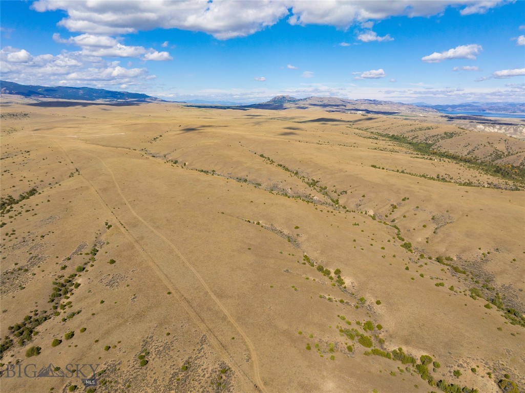 5a Open Range Trail Property Photo 5