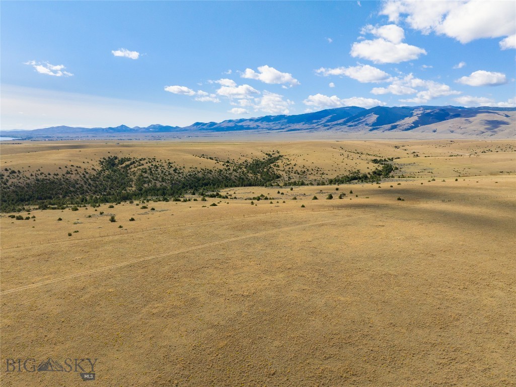 6a Open Range Trail Property Photo 6
