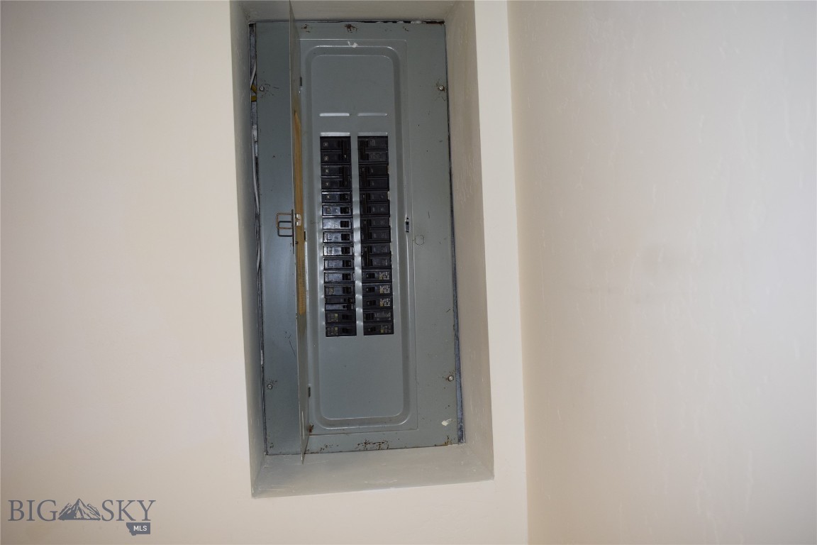 8 Cherry Street Property Photo 35