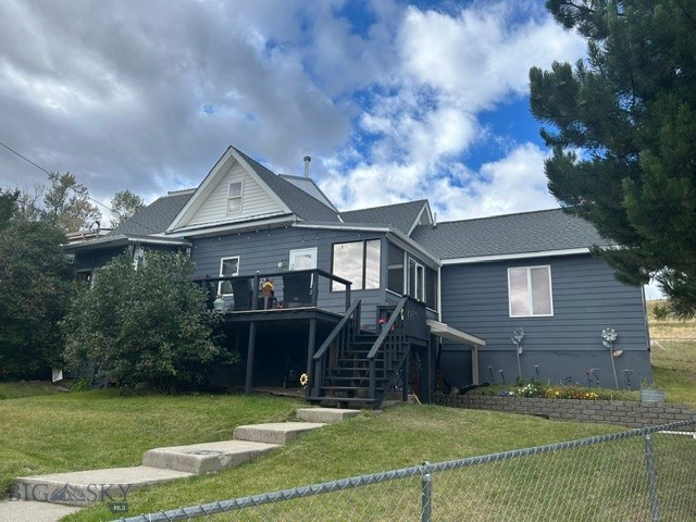 1611 6th Property Photo 1