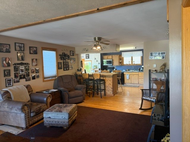 1611 6th Property Photo 14