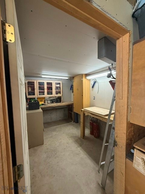 1611 6th Property Photo 27