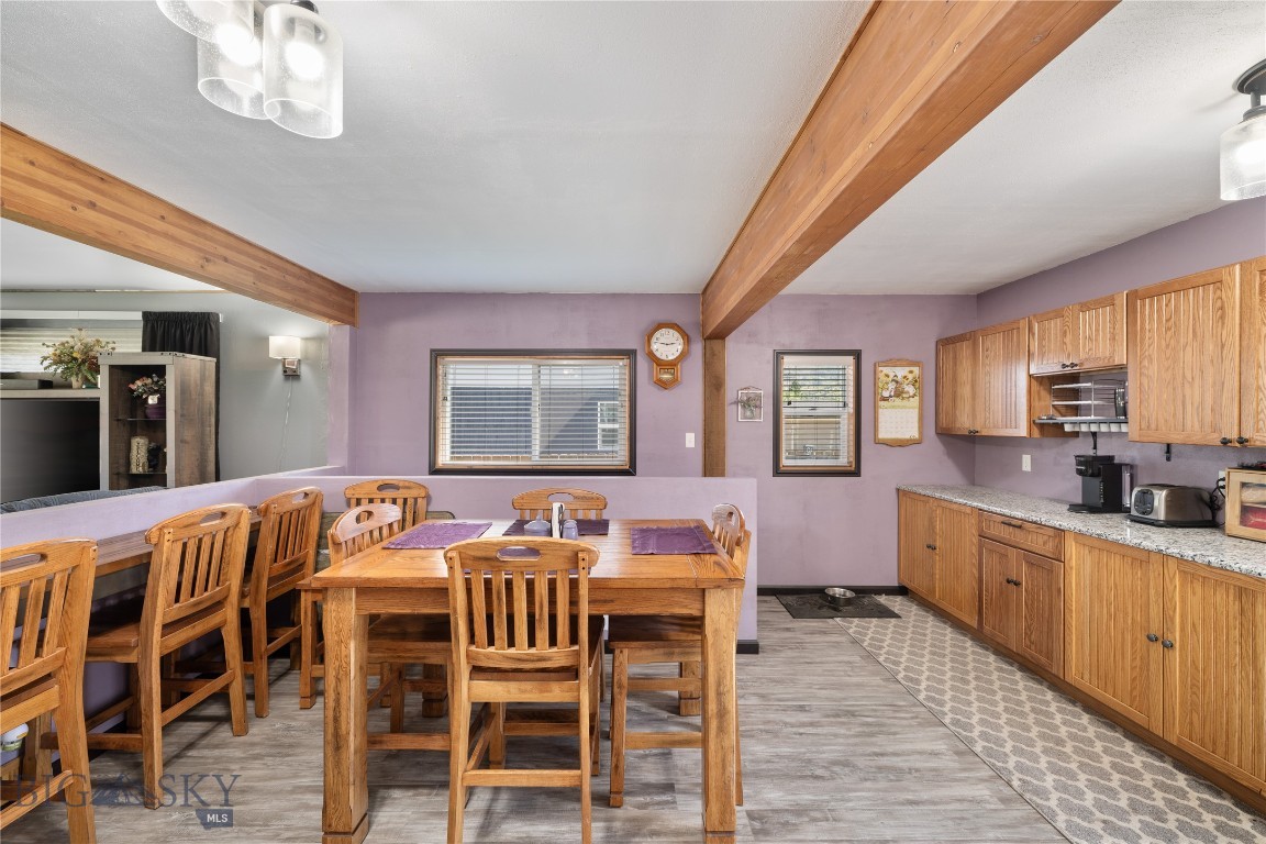1905 W Park Avenue Property Photo 14
