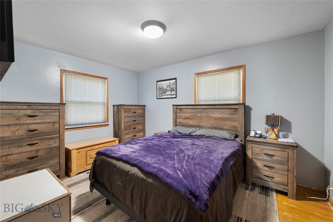 1905 W Park Avenue Property Photo 21