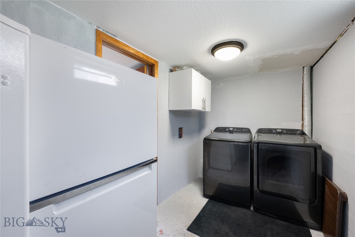 1905 W Park Avenue Property Photo 24